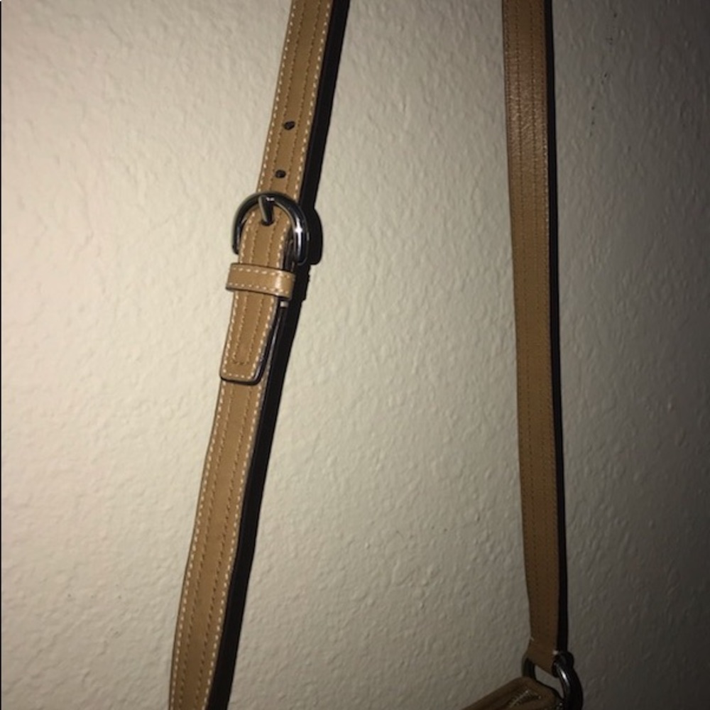 Vintage Coach purse - Picture 4 of 5